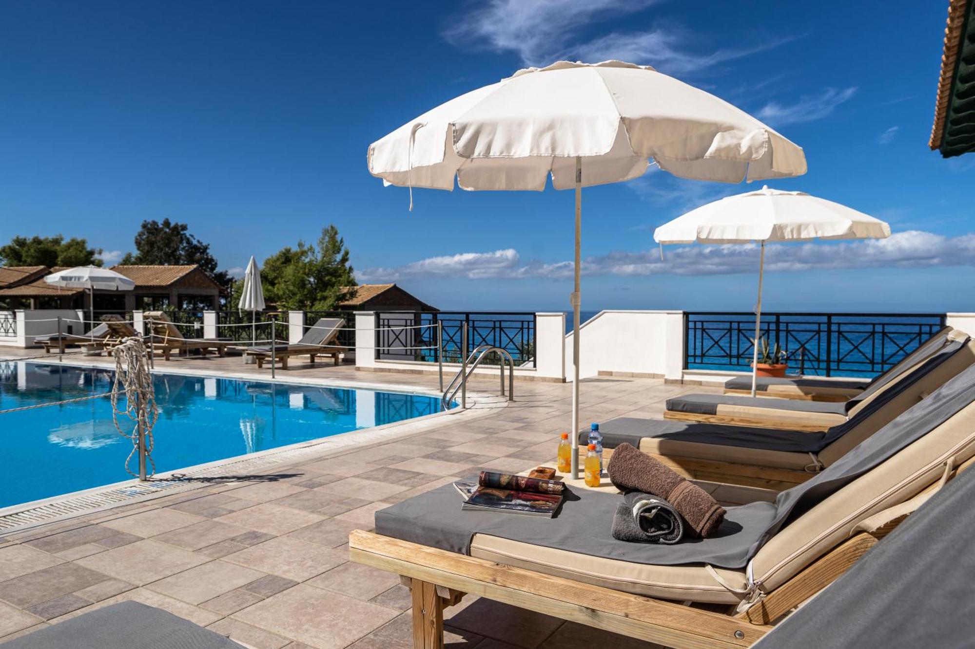 Sunset Premium Studio B Ayios Nikitas Luaran gambar