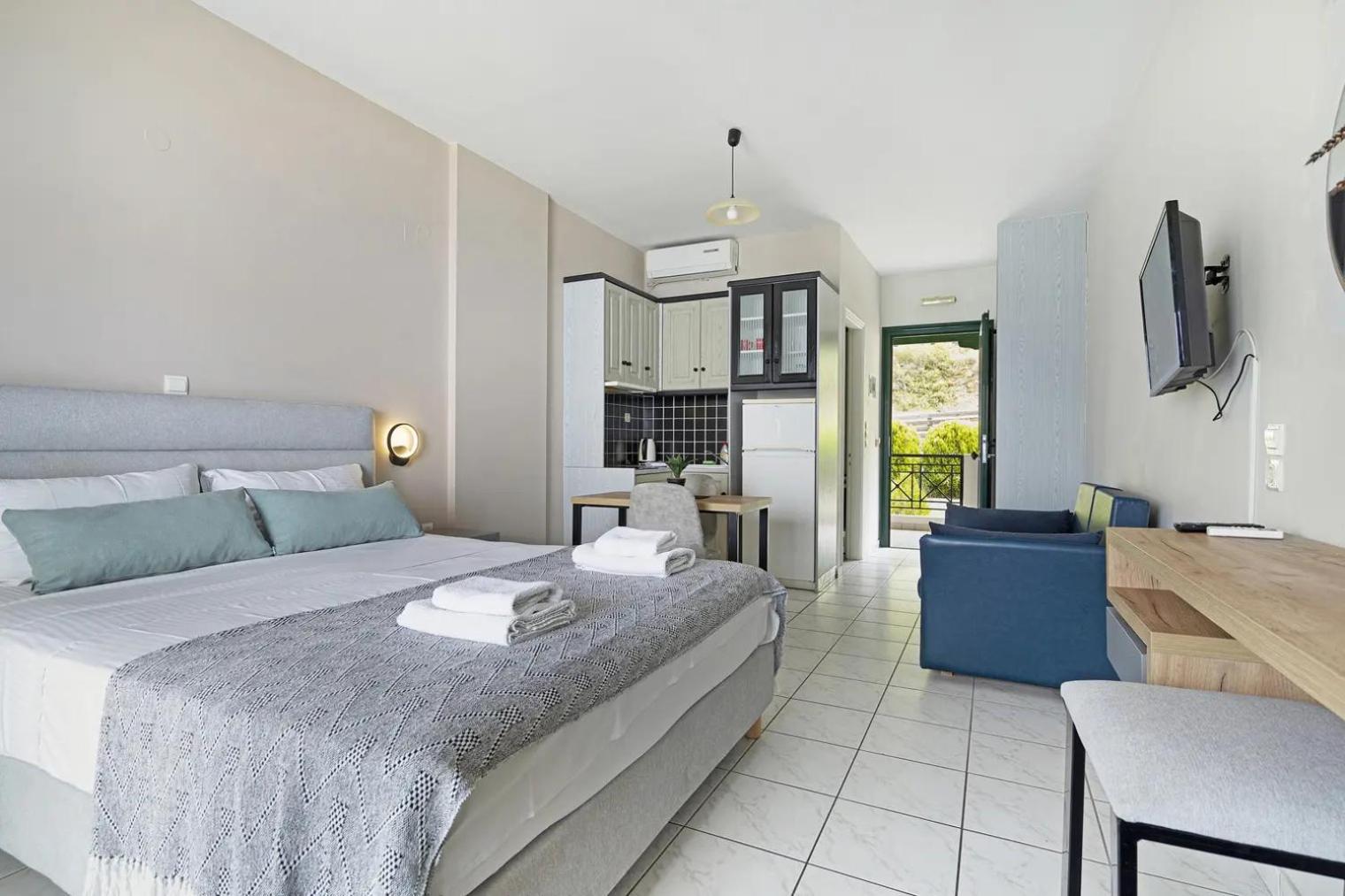 Sunset Premium Studio B Ayios Nikitas Luaran gambar